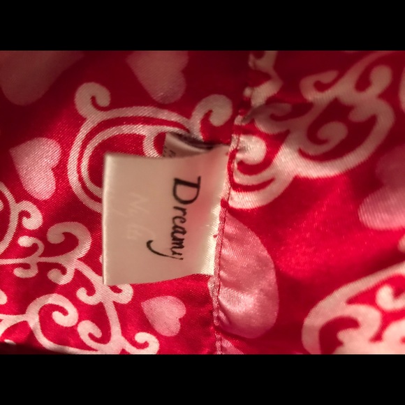 Women’s pyjamas - Picture 3 of 6